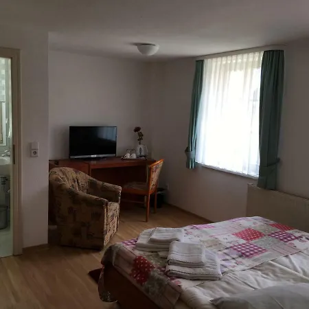 Haus Heinrich Heine Апартаменты Ильзенбург